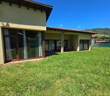La Vega de los Caseros House | Las Runas