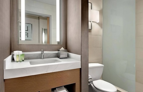 Gateway District Hotel | Las Vegas Vacation! 3 Comfortable Units, Pool, Game Room and Casino!