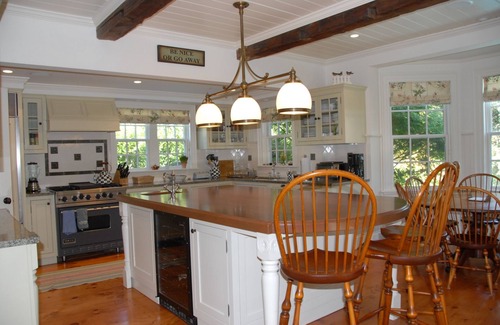 Edgartown House | Last Minute Labor Day Reduced Rate! Edgartown Luxury 6 BRnHeated Pool Hot Tub!