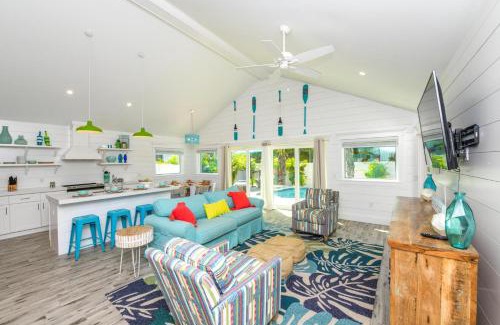 Holmes Beach House | Last Resort