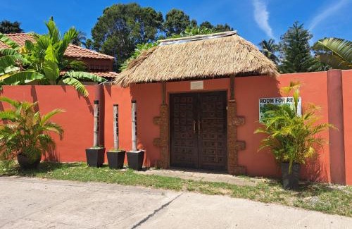 Hua Thanon Hotel | Laura's Guest House-adult only-