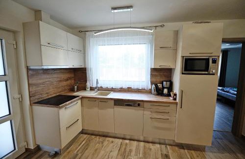 Balatonlelle Villa | Laura Villa