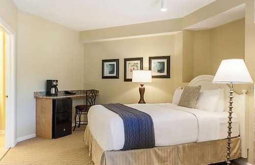 Pigeon Forge Resort | Laurel Crest Vacation Resort in the Smoky Mountains.