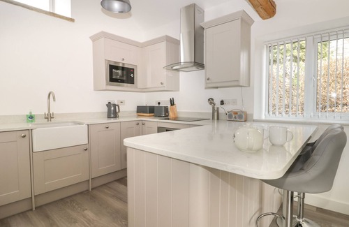 Malton Cottage | LAUREL FARM, pet friendly, country holiday cottage in Rillington