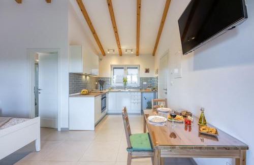 Kringa Apartment | LAVANDA - Relax in Greenery & Explore Istria