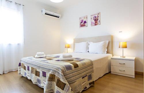 Santa Luzia Apartment | Lavender Apartment