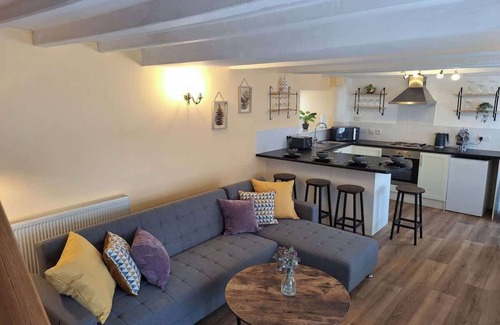 Snainton Cottage | Lavender Cottage - a beautiful quirky cottage