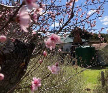 Sofala House | Lavender Cottage