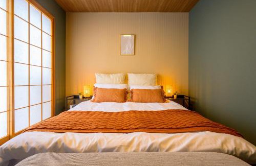 Chuo-ku Apartment | Lavender