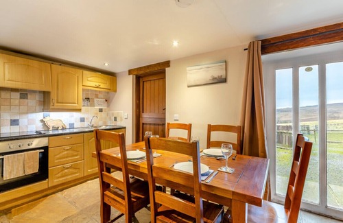 Eggleston House | Laverock Lodge - Two Bedroom House, Sleeps 4