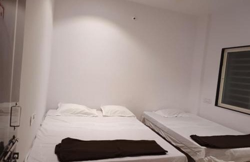 Akalkot House | Laxmi Residency