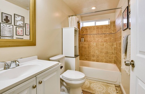 Layton House | Layton Home w/ Pool + Hot Tub, 23 Mi to Snowbasin!
