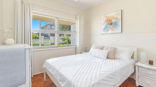 Yamba House | Laze Daze