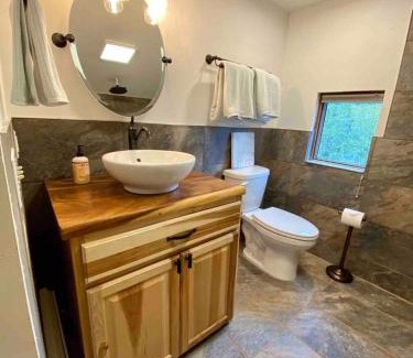 Talkeetna House | Lazy Bear Retreat at Talkeetna Lodge