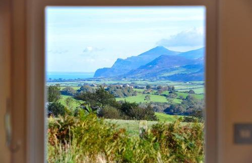 Garn Fadryn House | Lazy Nook