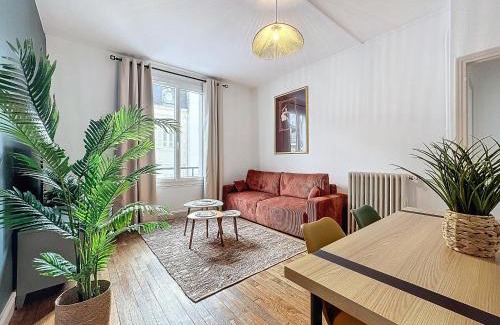 Montlucon Apartment | Le 2-F2 centre historique