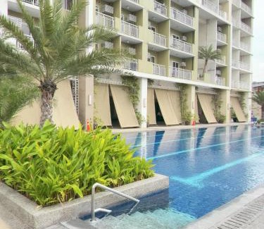A. Bonifacio Apartment | LE ALTO ABODE The Celandine