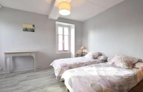Port-en-Bessin-Huppain House | Le Bateau Lavoir
