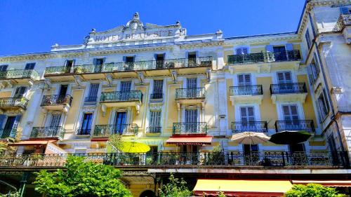 Aix-les-Bains City Center Apartment | Le Beau Site Grand Hotel - lovely heritage cocoon Aix-les-Bains central park