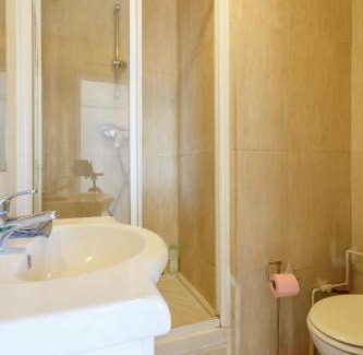 Le Blanc-Mesnil Apartment | LE BLANC MESNIL PARC DES EXPOSITIONS Bat B F3 2