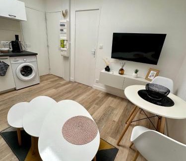 Nord - Gare Apartment | Le Bourg Belé - N 4 - Gare