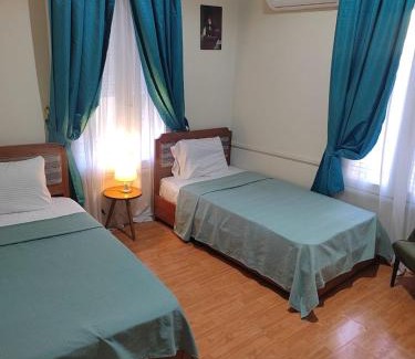 Qasr an-Nil Hotel | Le Caire Guest Hous cairo