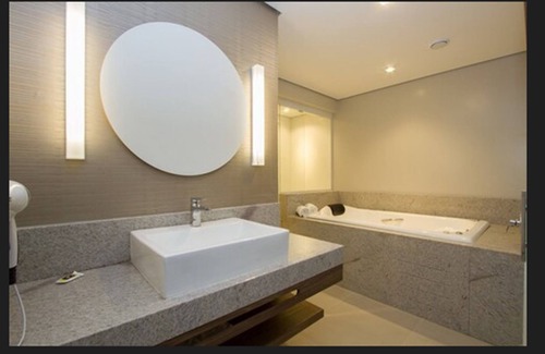 Gloria Hotel | Le Canard Joinville