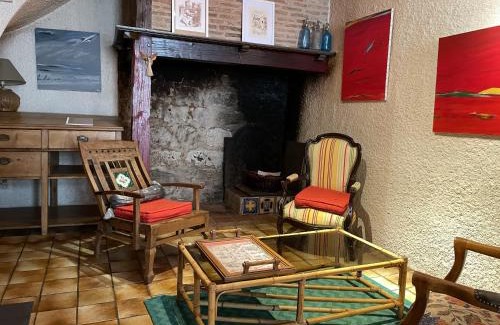 Figeac Apartment | Le Cantou de l Artiste, Figeac coeur historique