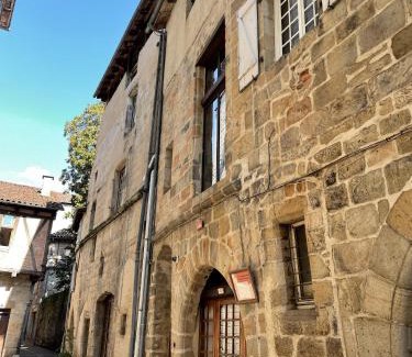 Figeac Apartment | Le Cantou de l Artiste, Figeac coeur historique