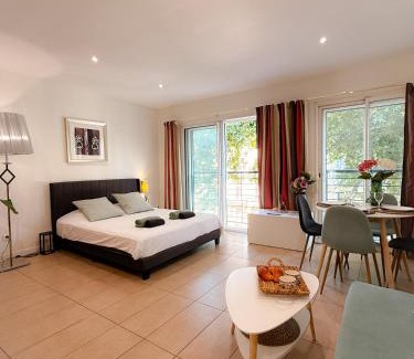 Carnot Apartment | Le Carnot By ApiRent #Centre-ville #Climatisation #Wifi
