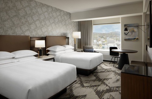 Downtown Montreal Hotel | Le Centre Sheraton Montreal Hotel