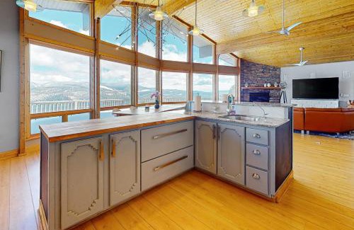 Angel Fire House | Le Chalet Bleu