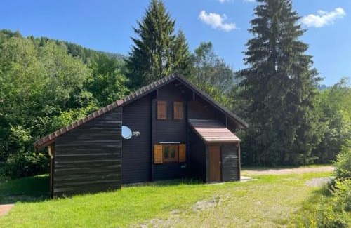 Travexin House | Le Chant de la Rivière - Chalet 3 étoiles pour 8 personnes