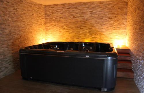 Risoul Hotel | Le Chardon Bleu