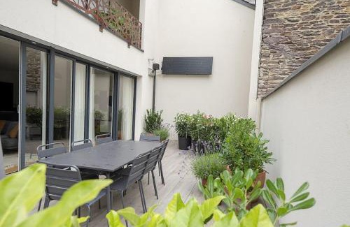 Centre Apartment | Le Chic Vasselot