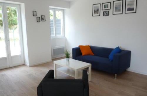 Saint-Meloir-des-Ondes Apartment | Le Clos Bel Air