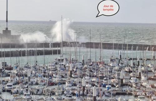 Downtown Le Havre Apartment | LE COCON DE JADE, LA MER A PERTE DE VUE
