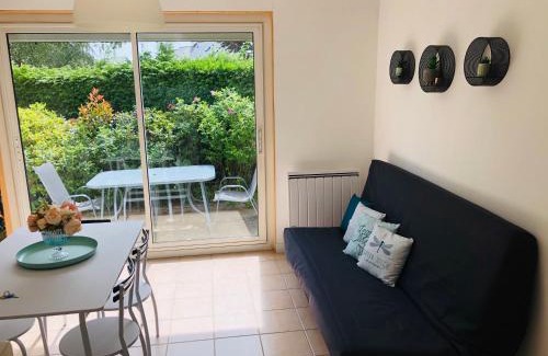 Liffre Apartment | LE COCON - Terrasse - Lumineux - Proche RENNES