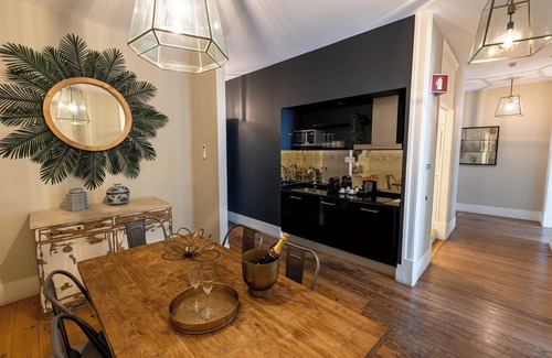 Encarnacao Hotel | Le Consulat
