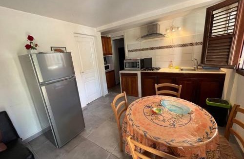 Saint-Pierre Apartment | Le Coquelicot - Résidence la ROXELLE