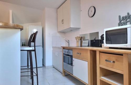 Les Perroquets Apartment | Le Cosy à Quatre *Gare*Wifi*Paris*Disney*
