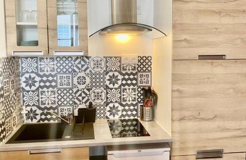 Flore Apartment | Le cosy-chic, 2 min à pied cathédrale , Jacobins