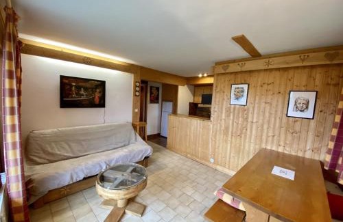 Notre-Dame-de-Bellecombe Apartment | Le Courtis au Bourjaillet