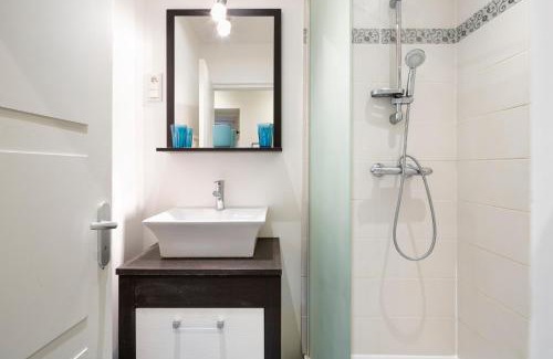 Centre Apartment | LE CRAZY by Cocoonr