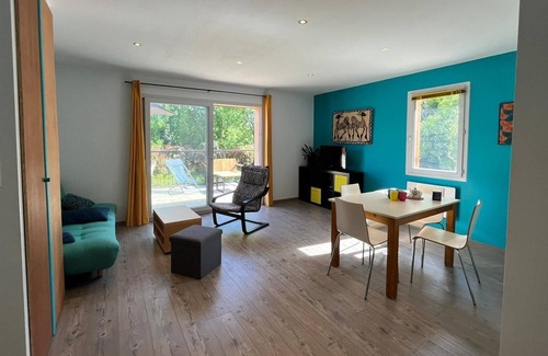 Labastide-de-Virac House | Le Gîte en Bois, au Cœur dun e