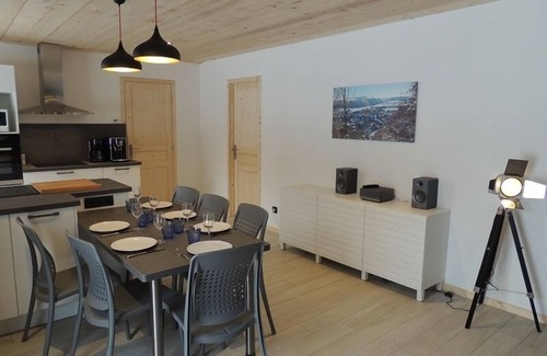 Besse-en-Chandesse House | LE GITE DE BENJAMIN - BESSE AND SAINT ANASTAISE