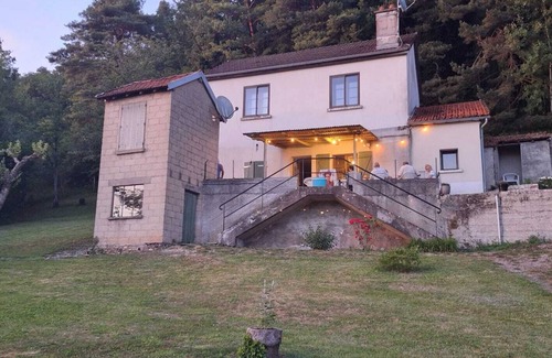 Boux-sous-Salmaise House | LE GITE DES RUELLES A HAVEN OF PEACE IN THE HEART OF BURGUNDY