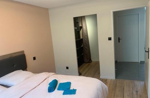 Valence Apartment | Le Golden