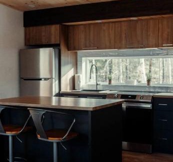 Saint Zenon Apartment | Le Grand Duc- SPA- Kayaks- bord Rivière Noire- VTT- Motoneige- Randonnée
