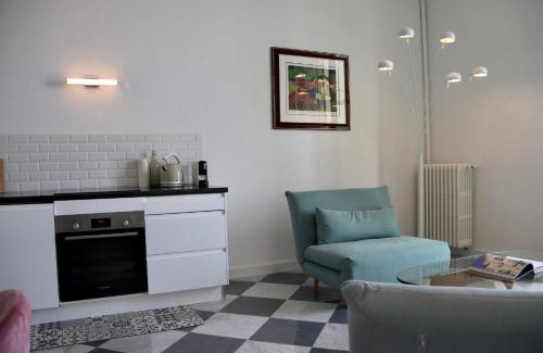 Menton Apartment | "Le Grand Hotel" Prestigieux et Unique, Vue Mer